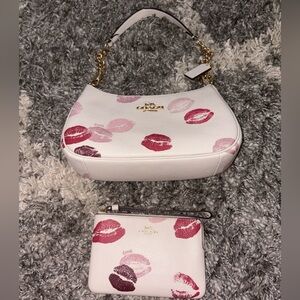 Coach White and Pink Lip Print Women's Bag